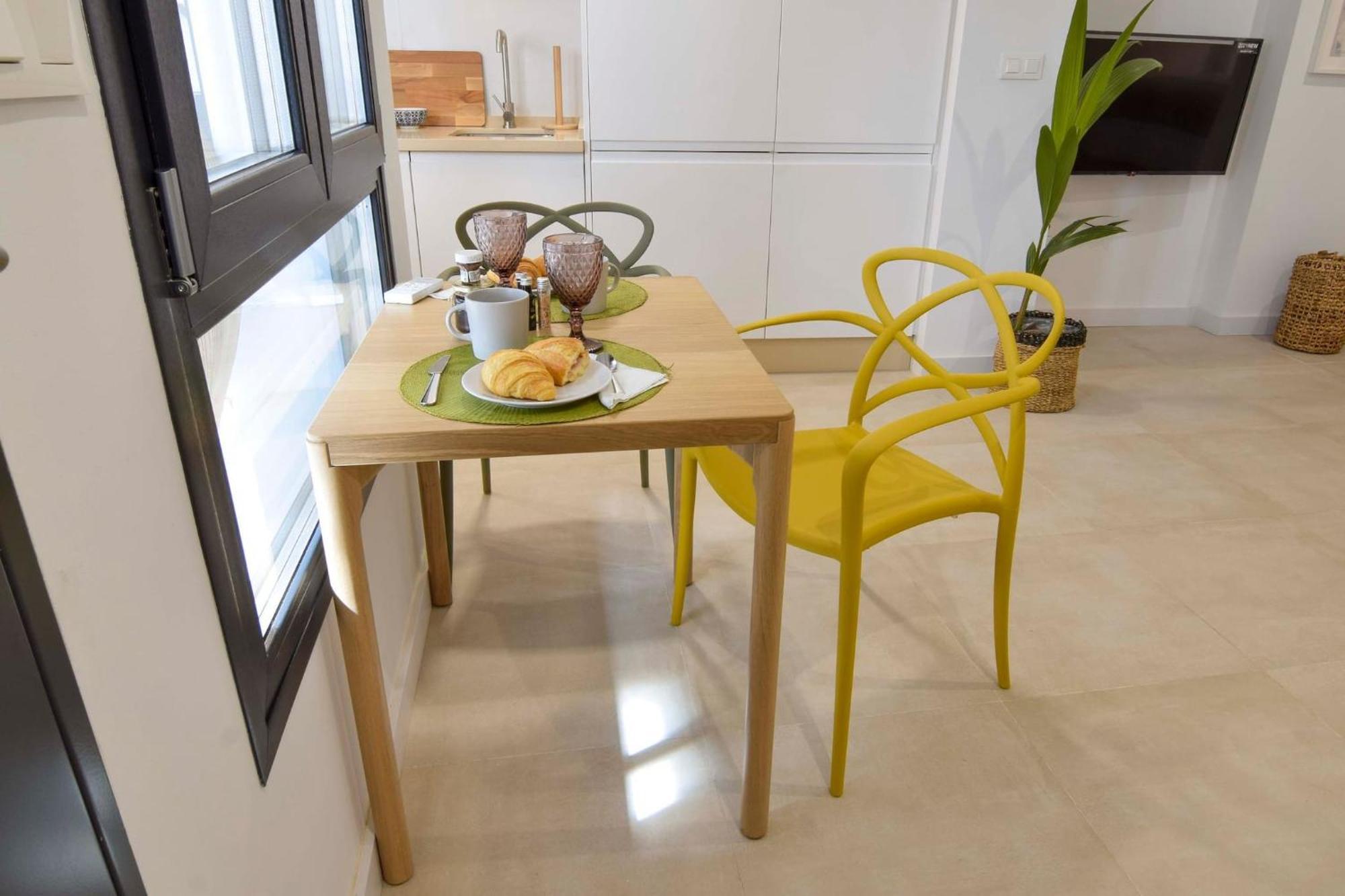 Estudios Ollerias By Sharingco Malaga Zewnętrze zdjęcie